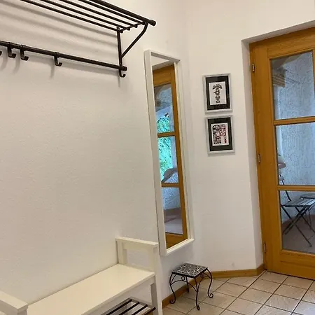 Apartment Lovely Located- Train, Restaurants & Kassel